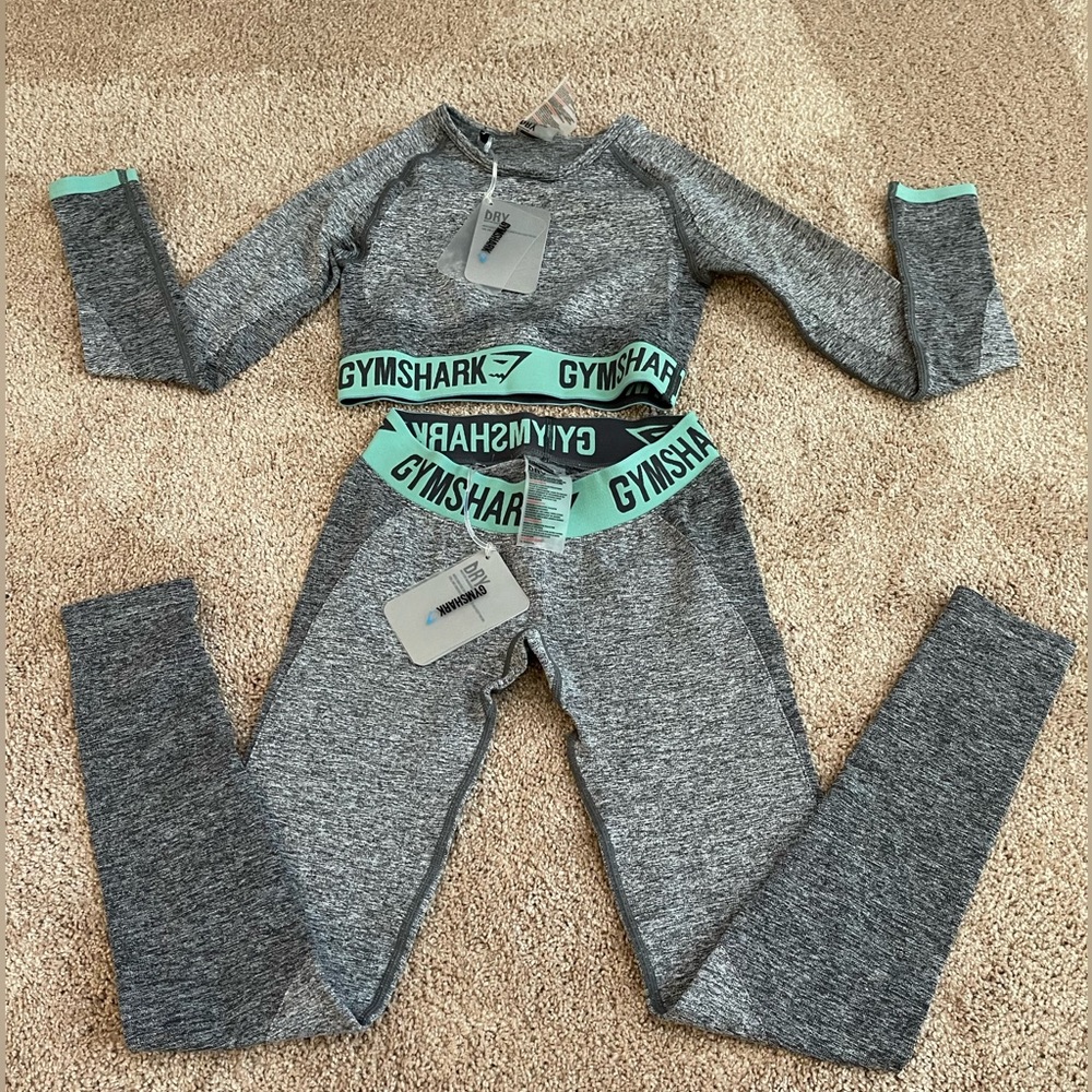 NWT Gymshark leggings and matching top size XS
